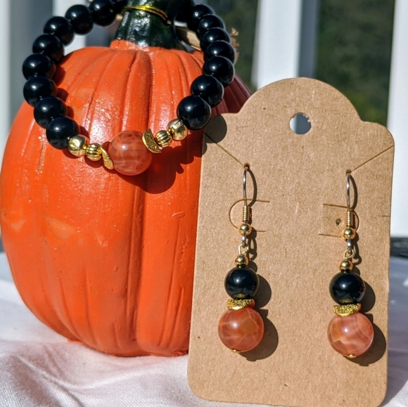 Black Onyx & Carnelian Set - Picture 3 of 7